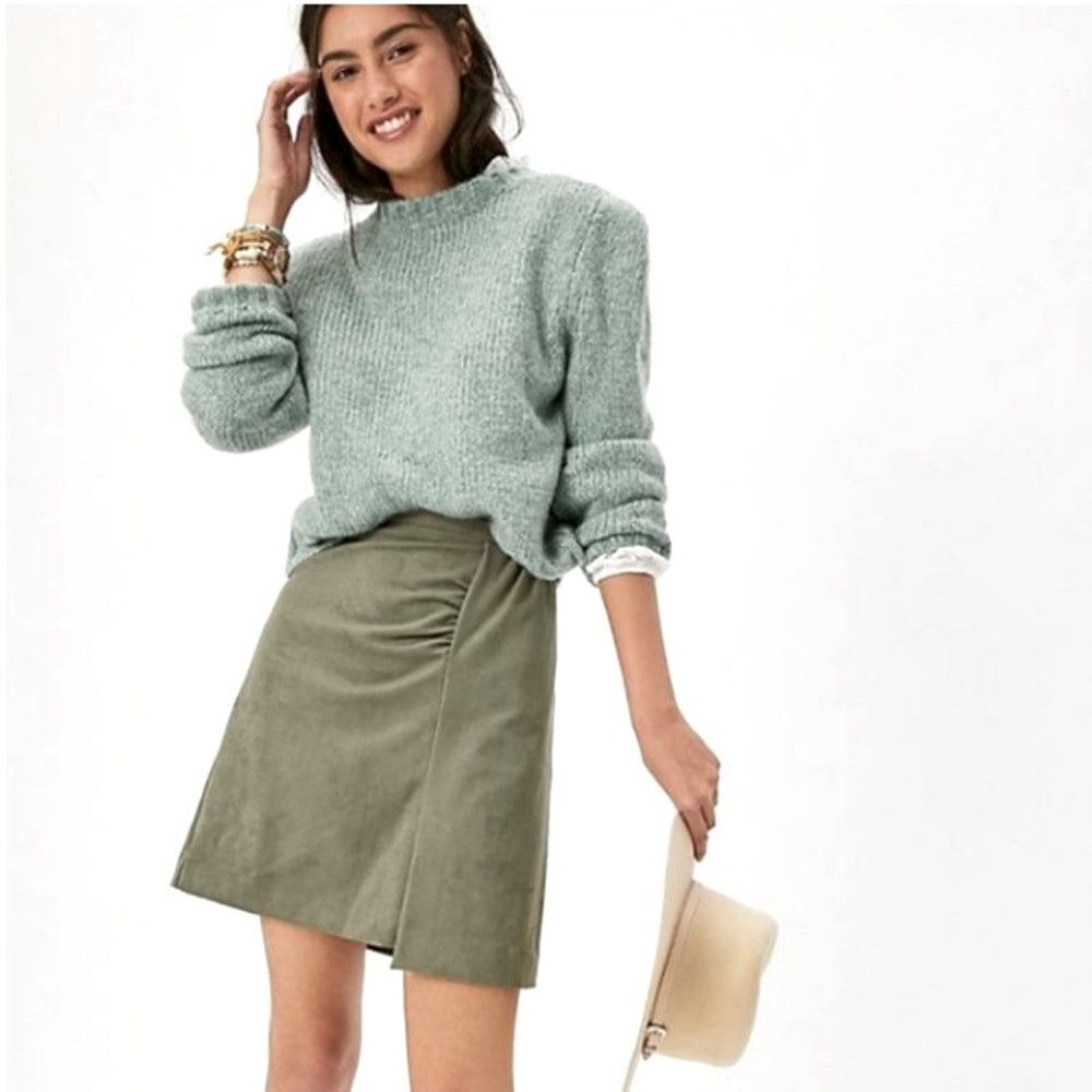 Anthropologie Roxanna Sueded Mini Skirt in Moss Green size 8